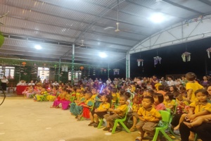 TRƯỜNG MẦM NON XÃ HOÀNG VIỆT TỔ CHỨC THÀNH CÔNG CHƯƠNG TRÌNH "ĐÊM HỘI TRĂNG RẰM"